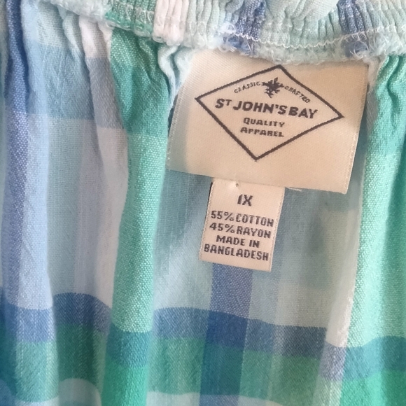 St. John's Bay size 1x short sleeve shirt - Picture 2 of 4